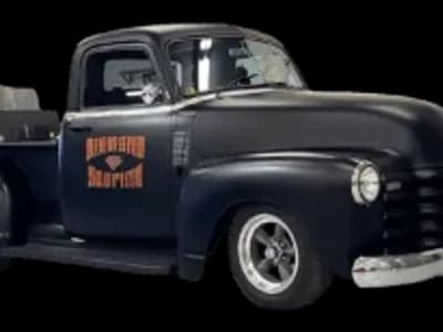 Cut out of old Diamond Roofing truck
